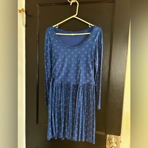 Old Navy Blue Patterned Long Sleeve Dress